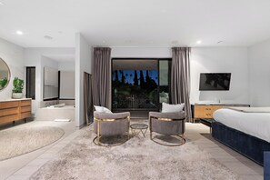 5 makuuhuonetta, silitysrauta/-lauta, Wi-Fi, vuodevaatteet