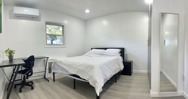 2 bedrooms, desk, free WiFi