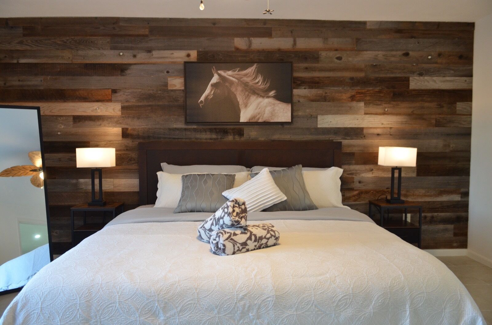 3 chambres, fer et planche à repasser, Wi-Fi, literie fournie