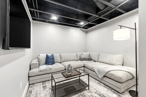 TV, fireplace, books, stereo