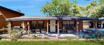 Families, Fishermen & Hunters. Pleasant 3-bedroom house is ready for you!