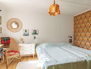 3 bedrooms