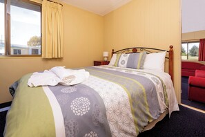 Classic Cabin, River View | Iron/ironing board