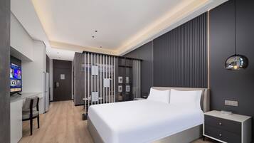 Standard Double Room, City View | Premium bedding, desk, laptop workspace, blackout drapes