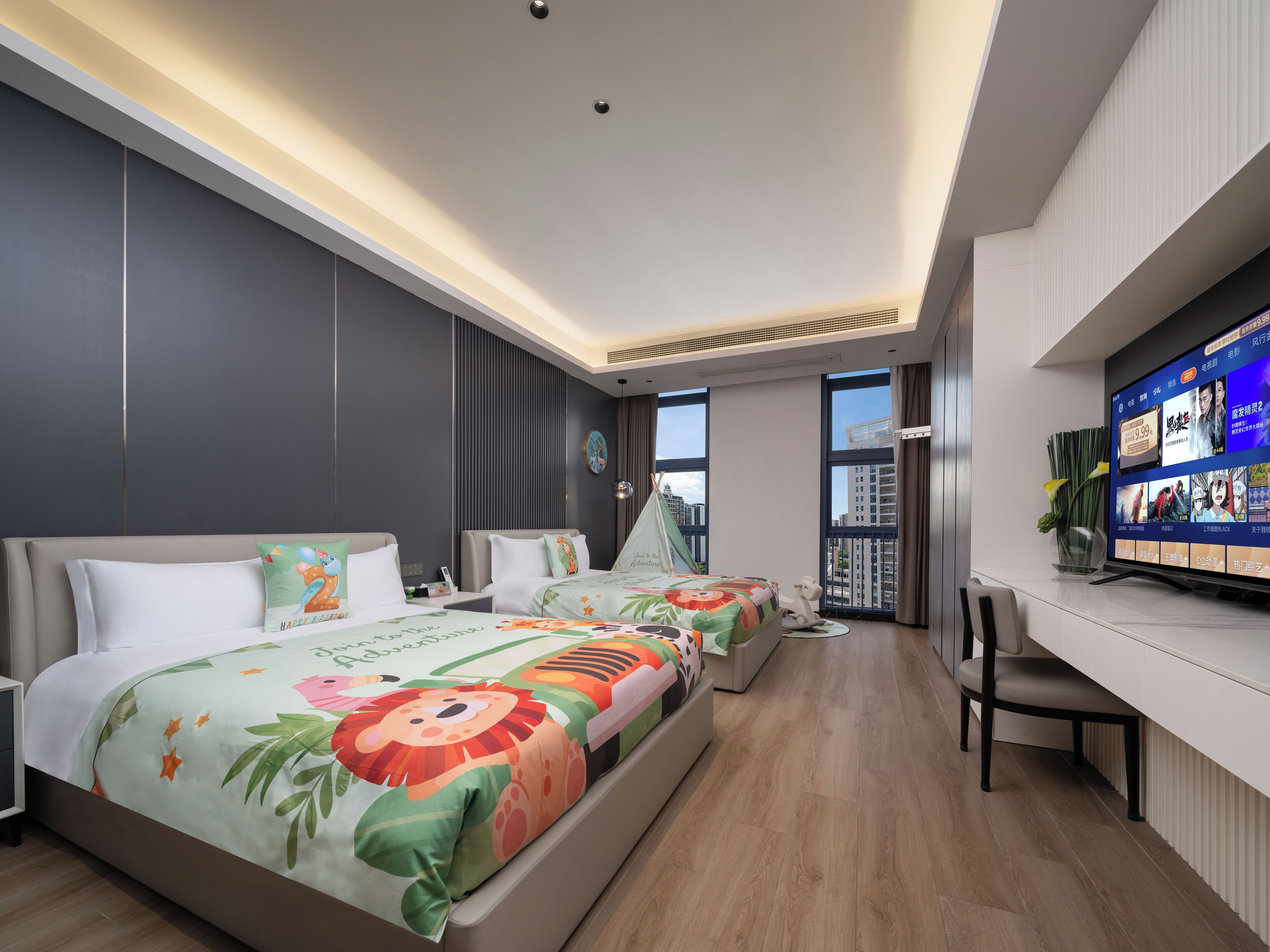 Family Twin Room, City View