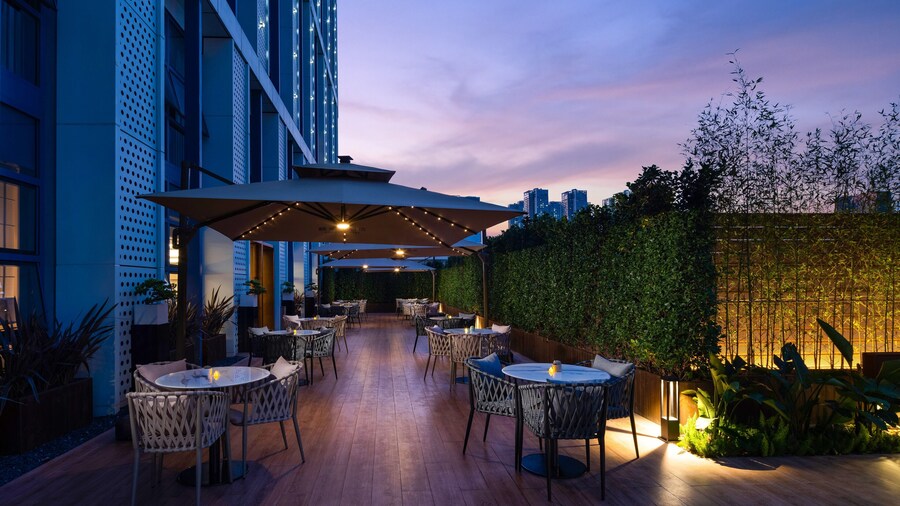 XIANG JI EXECUTIVE APARTMENT