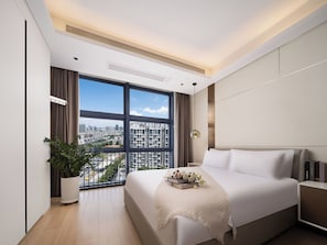 Superior Double Room, City View