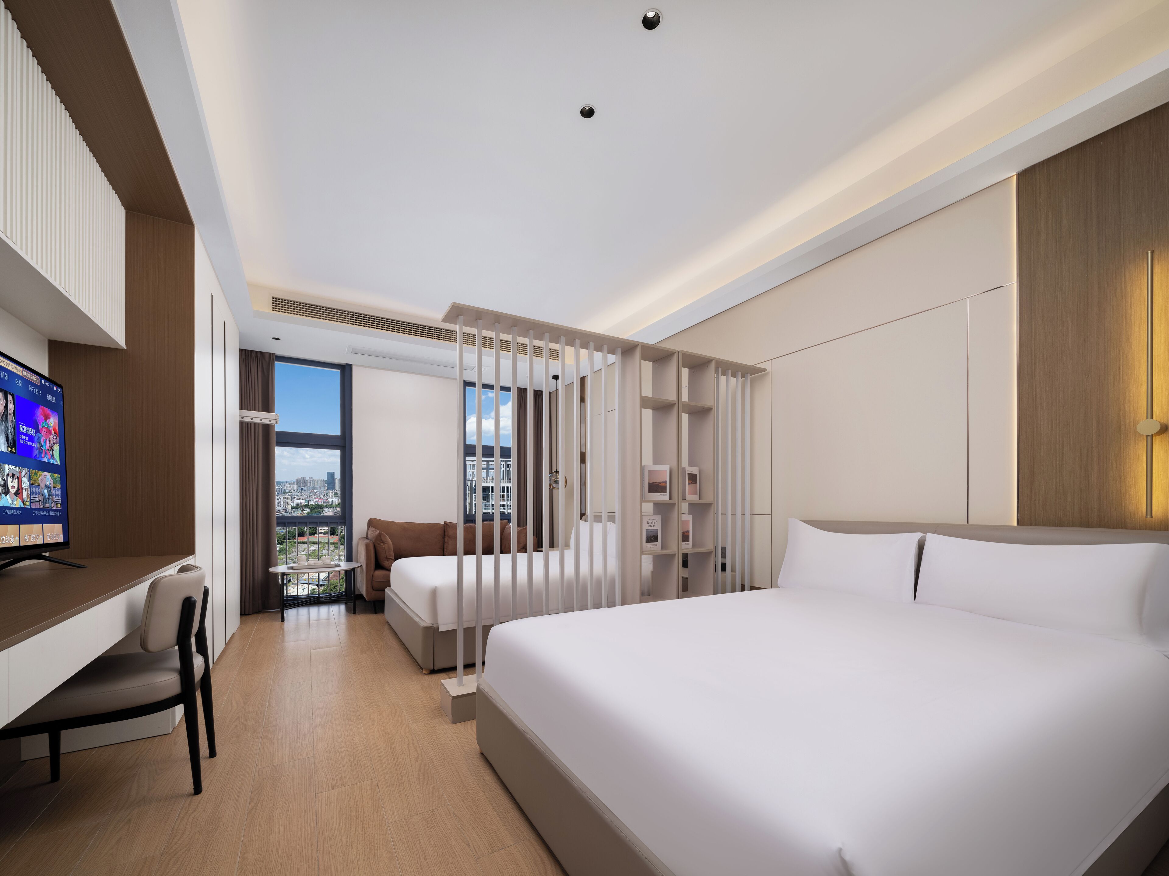 Superior Twin Room, City View