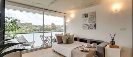 2 Schlafzimmer, Bügeleisen/Bügelbrett, Reisekinderbett, kostenloses WLAN