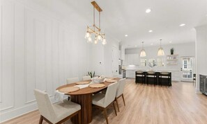 Dining - Charming 4-bedroom townhome in Sugar Hill/Buford (Sugar Hill)