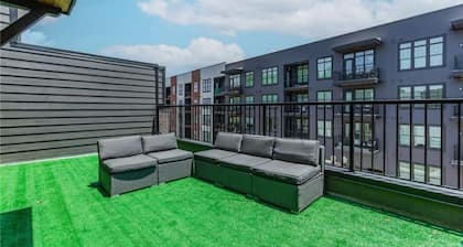 Charming 4-bedroom townhome in Sugar Hill/Buford