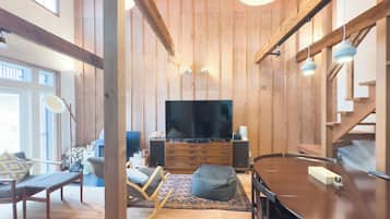 Departamento, 3 habitaciones, para no fumadores | Área de sala de estar