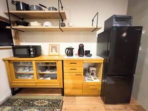 Apartment, 3 Bedrooms, Non Smoking | Private kitchen