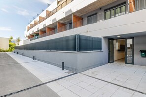 تفاصيل الفندق من الخارج