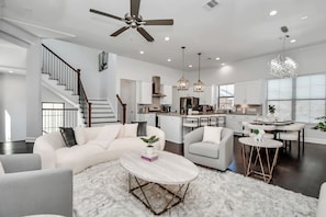 Interior - Wonderful 3-bedroom townhome with AC in Houston (Houston)