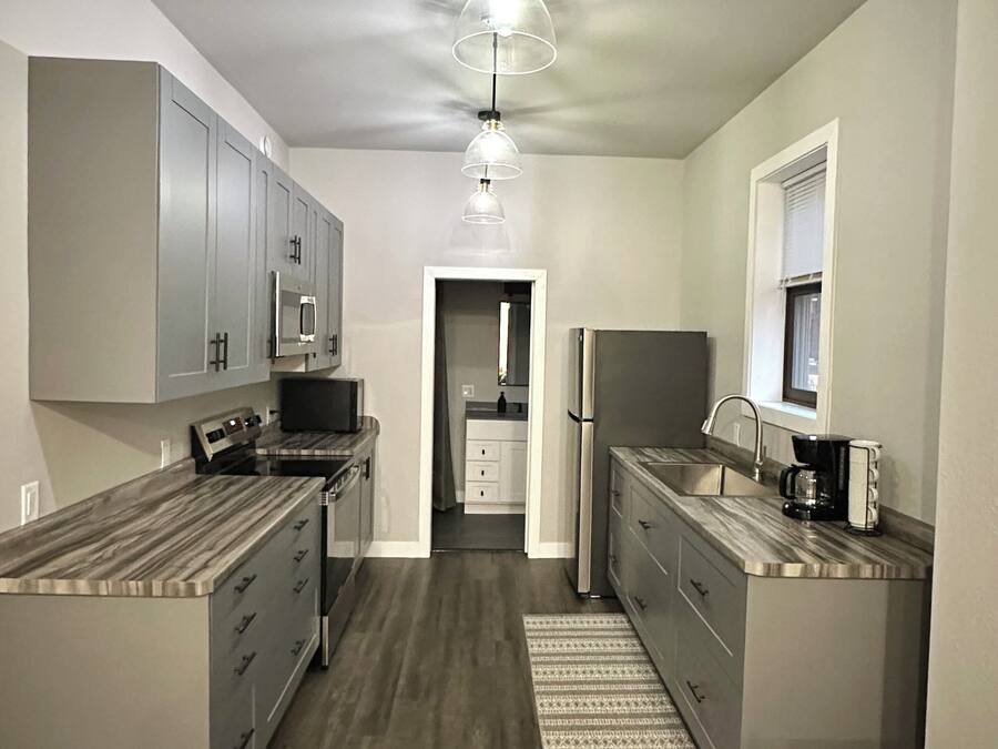 Superior Apartment, City View | Private kitchen | Full-sized fridge, microwave, oven, stovetop