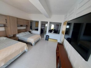 1 chambre, accĂšs Internet, draps fournis