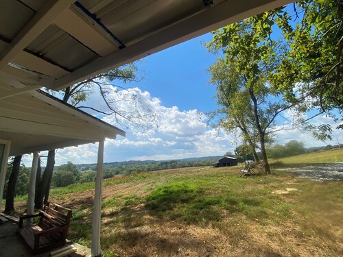 PossumLOVE House in the Country charm peace& tranquility