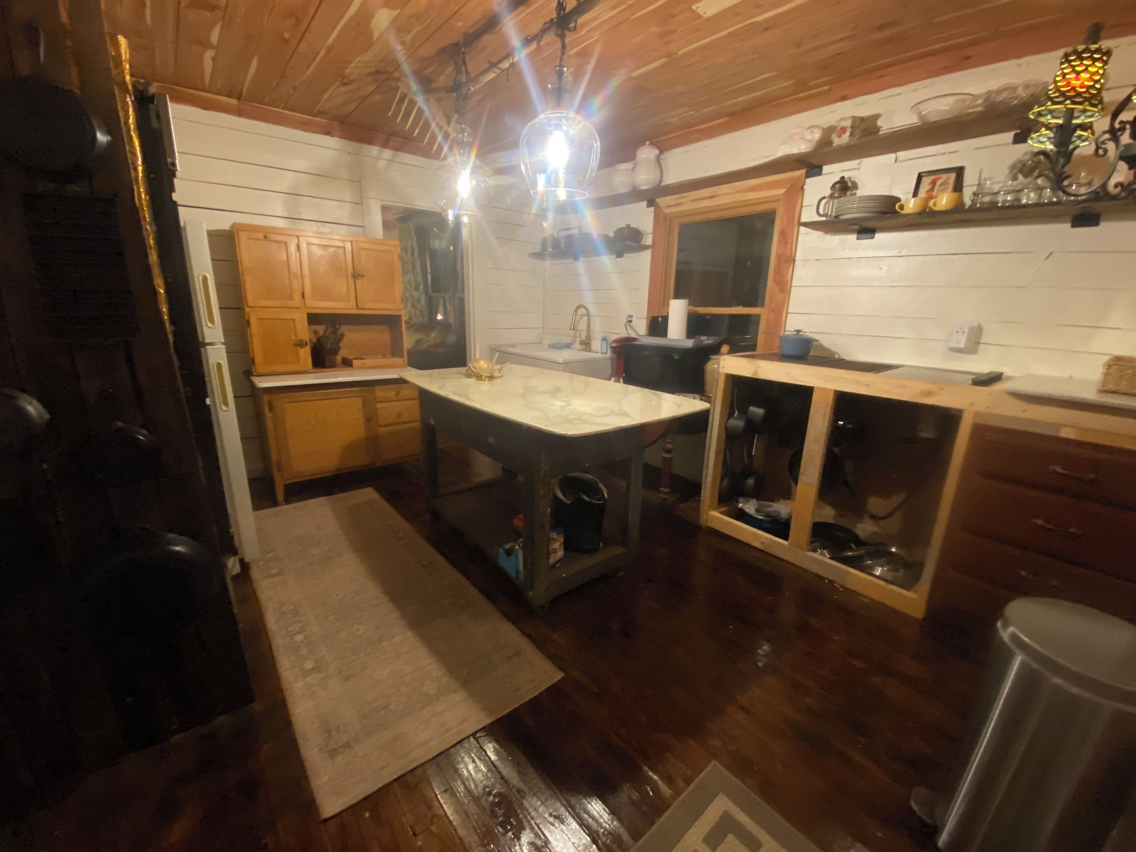 冰箱、微波炉、烤箱、炉灶