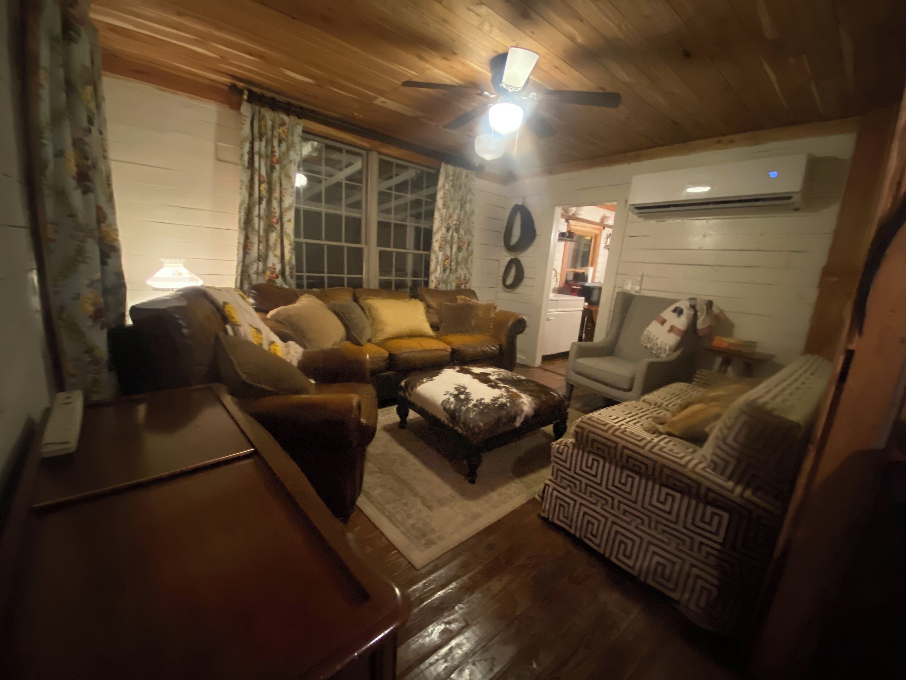 Smart TV, DVD player, books, music library