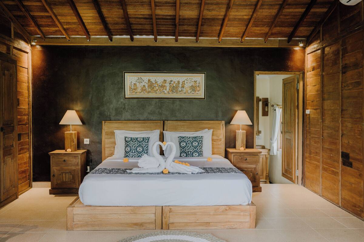 Superior Room, Garden View | Free WiFi, bed sheets