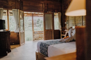 Superior Room, Garden View | Garden view