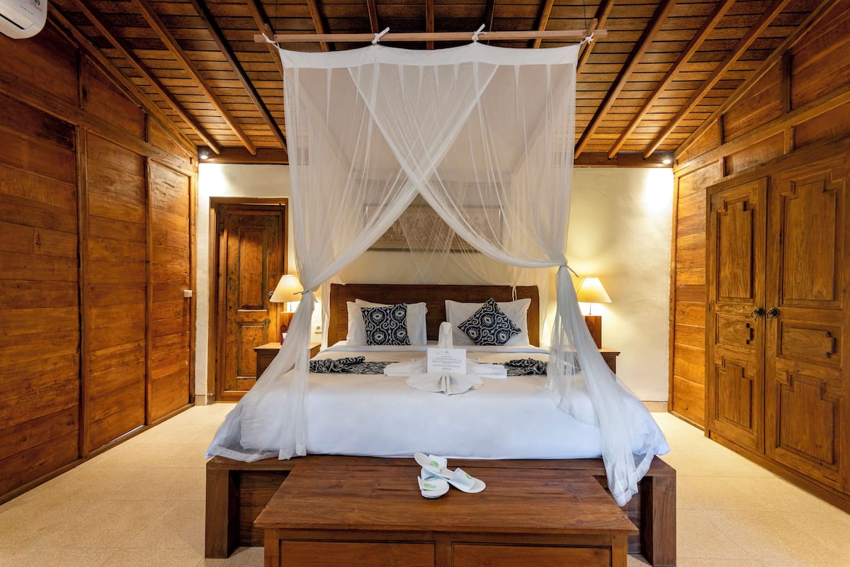 Superior Room, Garden View