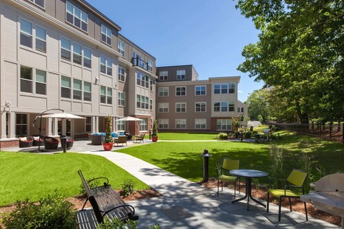 Blueground | North Cambridge, fitness center, nr Alewife Park