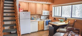 Red River Den (at Lifts West)