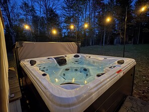 Baignoire à remous extérieure