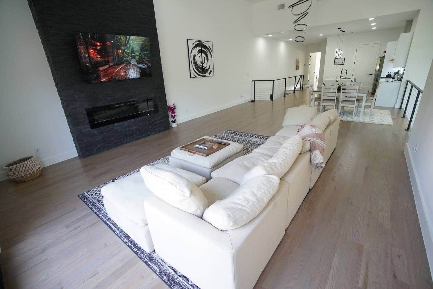 TV connectée, cheminée