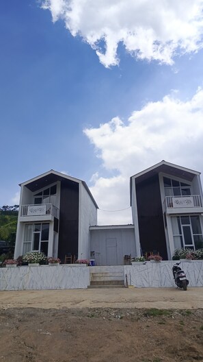 Terrace/patio - Skypiea dieng (Dieng Kulon)