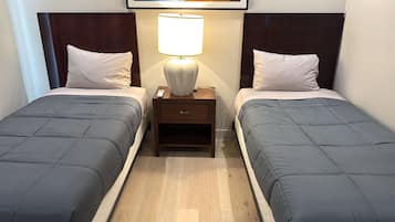 3 habitaciones, tabla de planchar con plancha y wifi gratis
