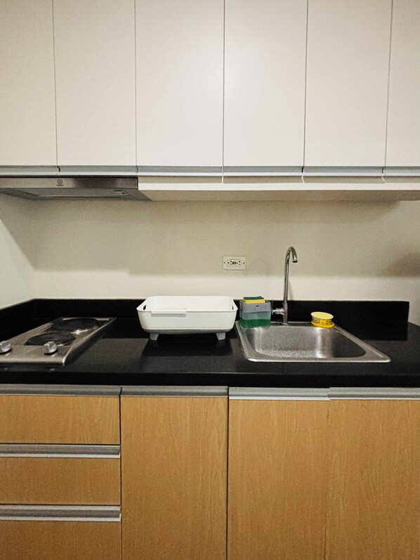 Zimmer, 1 Schlafzimmer, Poolblick | Innenbereich