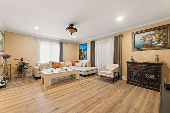 3 habitaciones y acceso a internet