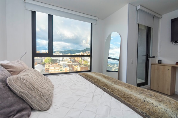 1 bedroom, iron/ironing board, Internet, bed sheets