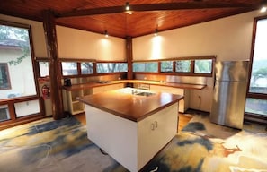 Classic Double Room, Resort View | Private kitchen
