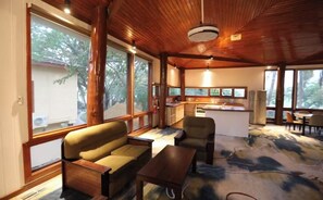 Classic Double Room, Resort View | Private kitchen - Rainbow Holiday Resort (Nadi)