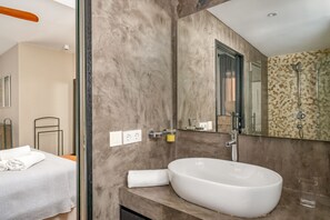 Haartrockner, Handtücher