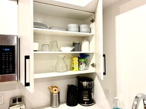 Interior - Royal Oak - 2-bedroom (King & Queen bed), Living Area, Kitchen and Full bathroom (Winnipeg)