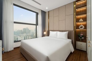 頂級開放式套房, 3 間臥室 | 房內夾萬、書桌、手提電腦工作空間、隔音