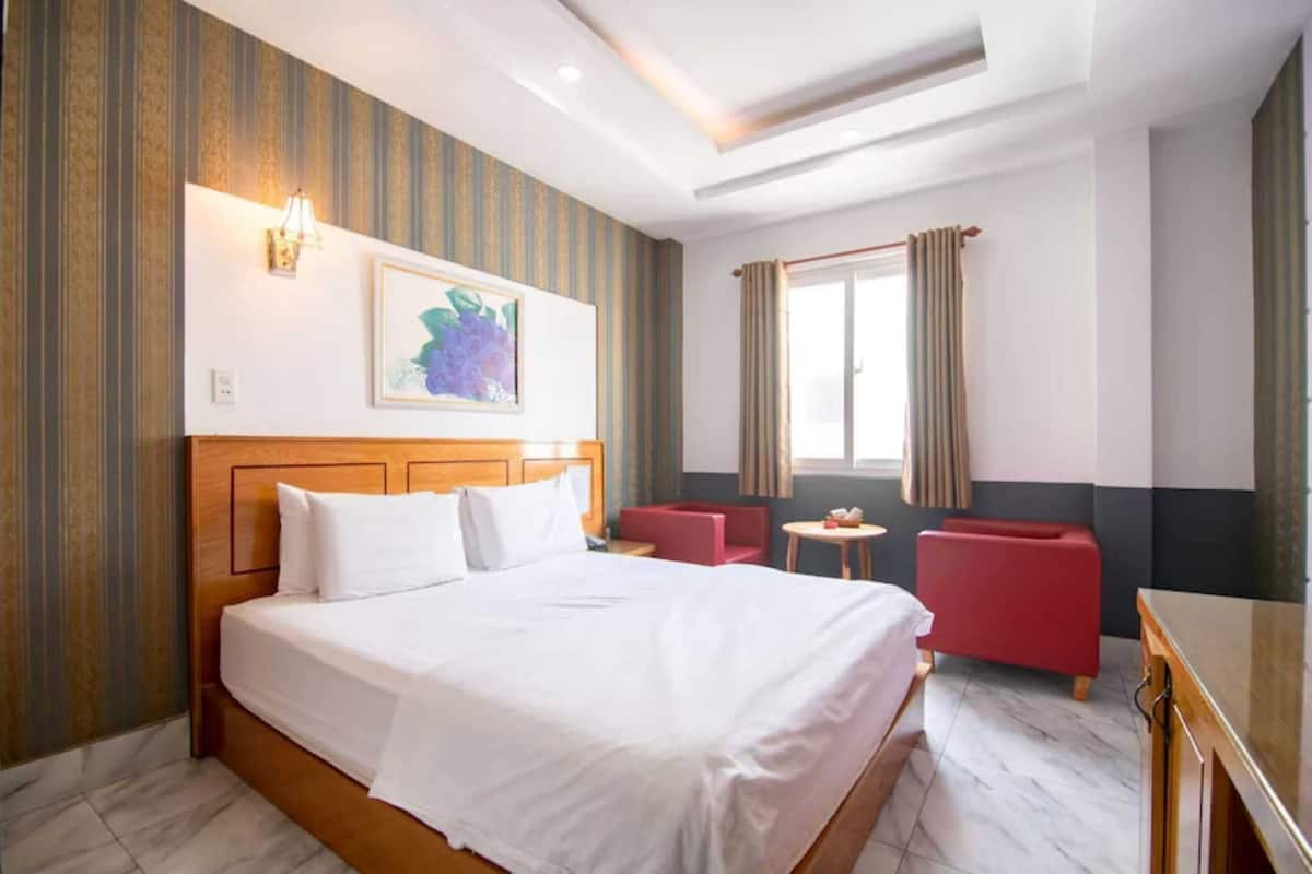 Chambre Double Standard | Literie de qualité supérieure, bureau, Wi-Fi gratuit, draps fournis