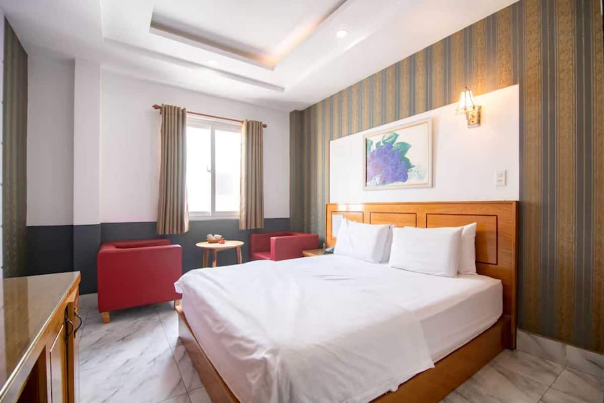 Phòng đôi Deluxe | Bộ đồ giường cao cấp, bàn, truy cập Internet không dây miễn phí 