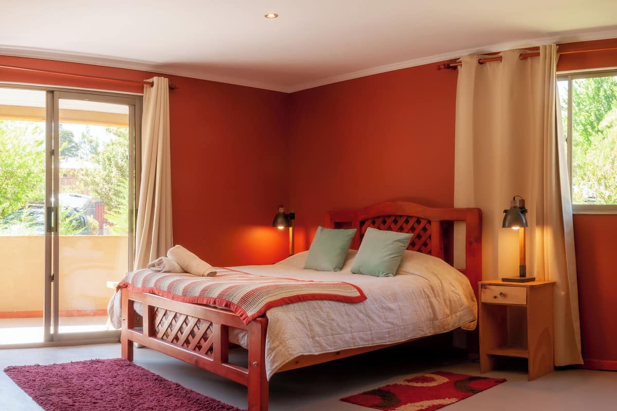 Comfort Room, Courtyard View | Free WiFi