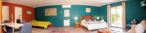 Chambre Double Familiale, vue montagne