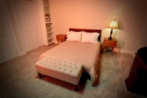 4 bedrooms, internet, bed sheets