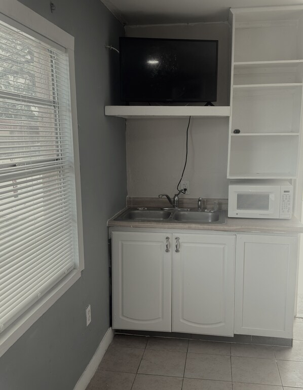 Classic Single Room