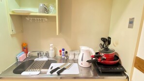 Fridge, microwave, stovetop, electric kettle