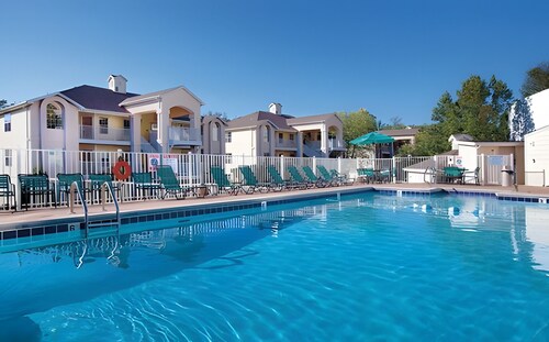 Charming 1-bedroom resort in awesome Branson with fitness room,