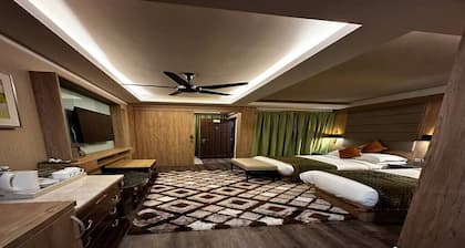 Sharila Island resort Bluestar